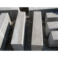 山東濟(jì)寧廠家：青石側(cè)石多少錢(qián) 青石側(cè)石價(jià)格 青石側(cè)石廠 青石側(cè)石聯(lián)系方式
